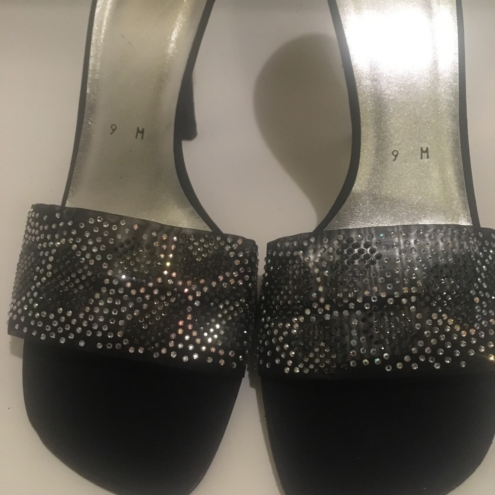 Stuart Weiitzman Dress Heel Sandal with Crystals 9